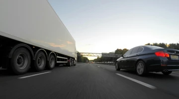 Schade door puin op snelweg? Vaak geen vergoeding