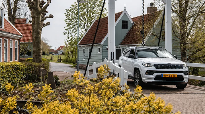 Autoverzekering in stad tot 58% duurder dan in dorp