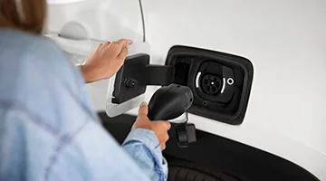Plug-in hybrides rukken op, maar er zijn risico’s